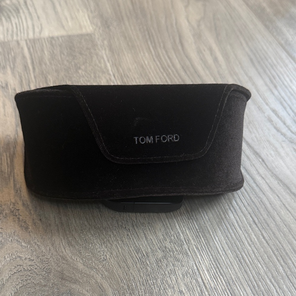 Tom Ford Elegant Black Velvet Case